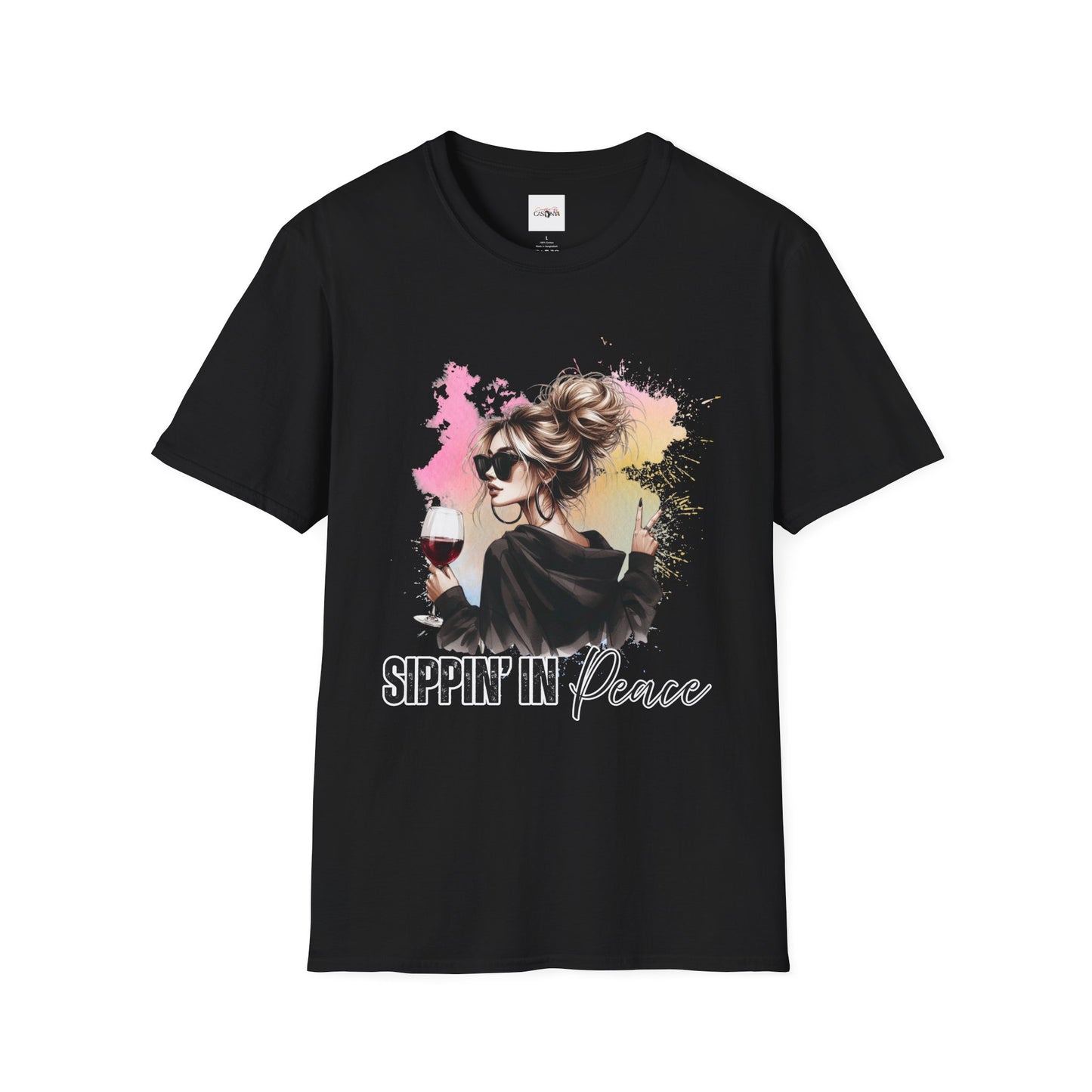 Sippin’ in Peace Wine Shirt – Funny Wine Lover Graphic Tee – Girls’ Night T-Shirt – Relaxed Casual Streetwear – Gift for Women Who Love Wine