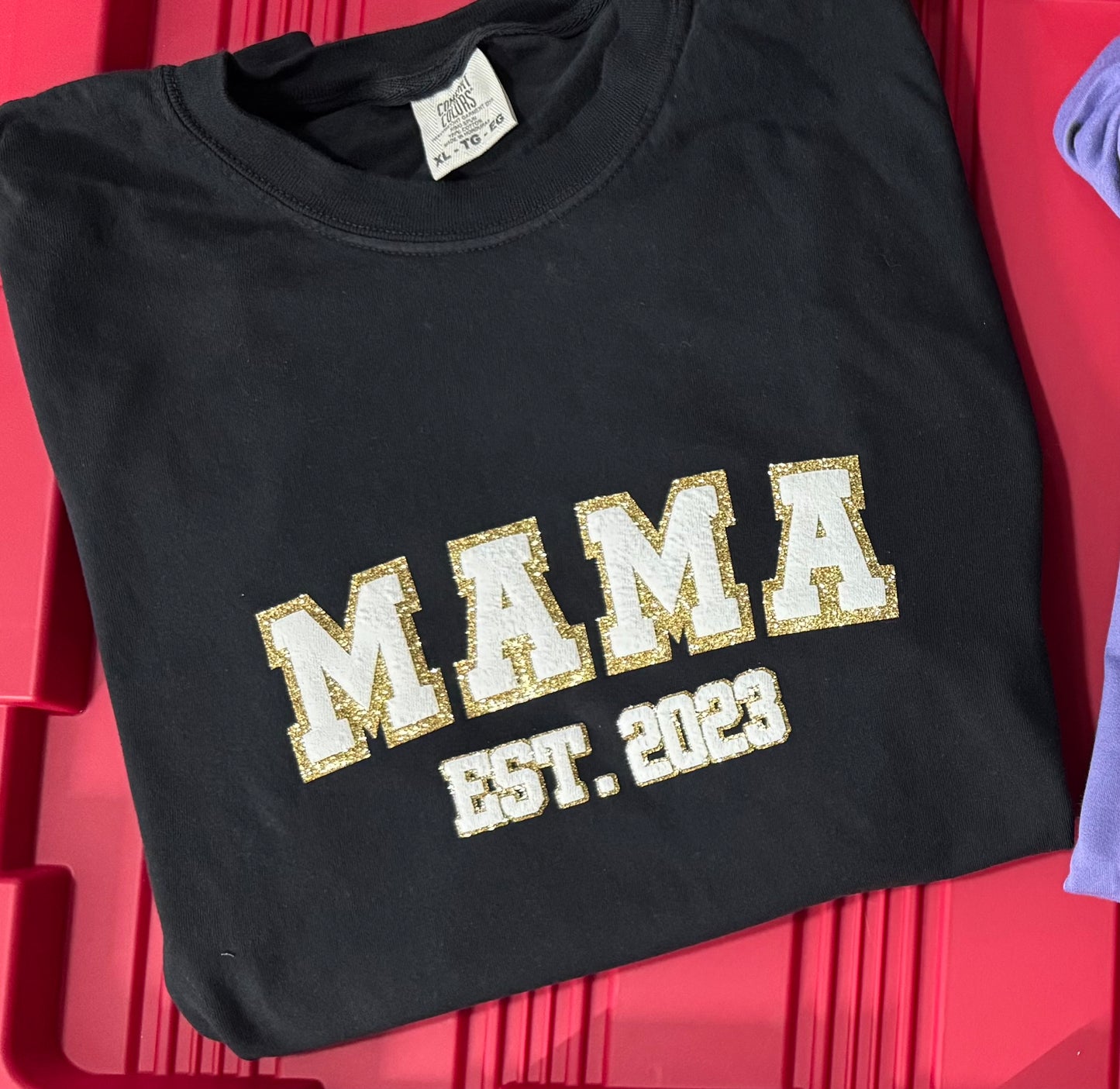 Custom MAMA Shirt – Viral Graphic Tee – Personalized Mom T-Shirt – Mother’s Day Gift – Trendy Unisex Comfort Tee – Handmade Mama Graphic