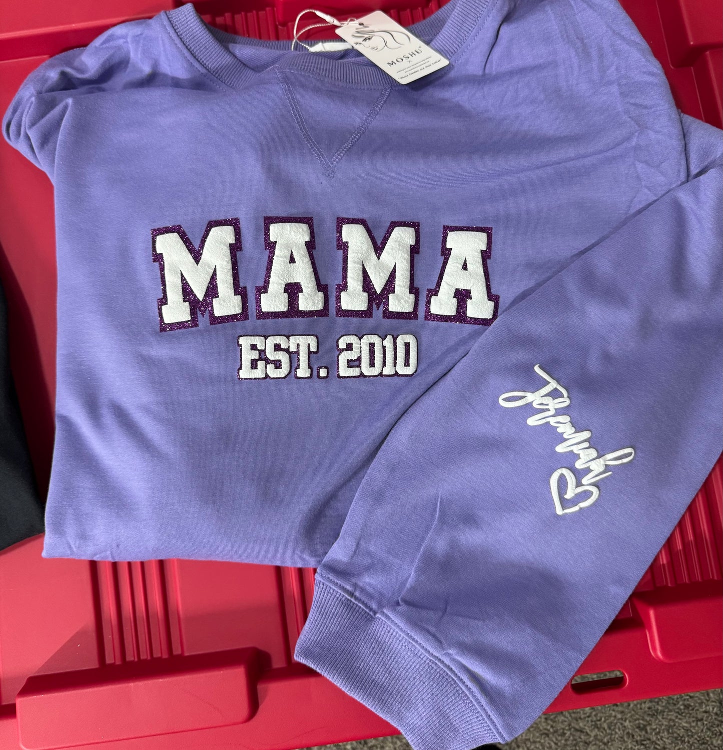 Custom MAMA Shirt – Viral Graphic Tee – Personalized Mom T-Shirt – Mother’s Day Gift – Trendy Unisex Comfort Tee – Handmade Mama Graphic